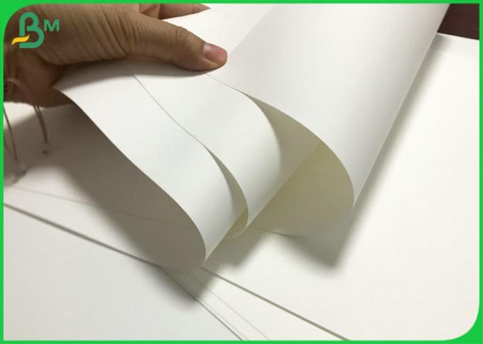 Не сорвите синтетики полипропилена 100um 130um ширину Rolls 1090mm толстой PP бумажную