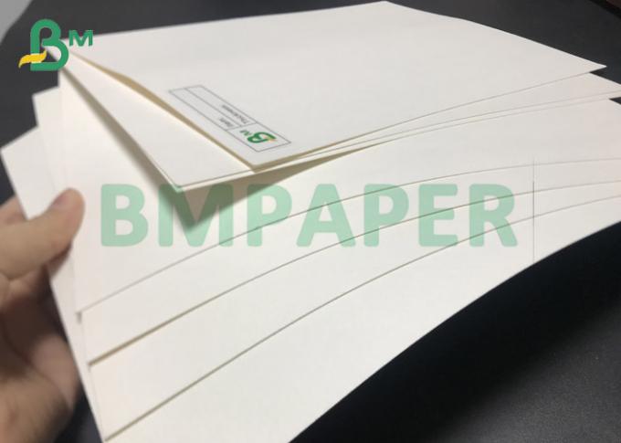 Лист бумаги вещество-поглотителя 0.7MM 0.9MM Uncoated белый закрывая для циновки чашки
