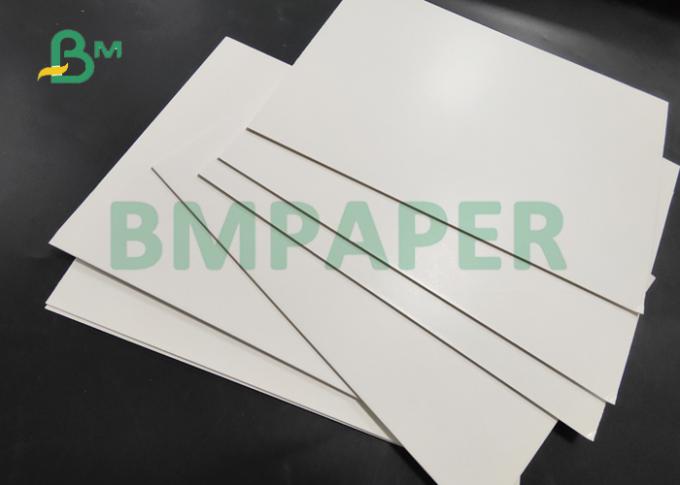 картон 2mm лоснистый твердый белый на жесткость 1m x 1.3m коробки украшений трудная