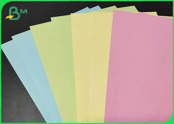 Ровная поверхностная бумага покрашенного печатания Eco дружелюбная 70gsm 80gsm для поздравительной открытки