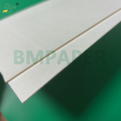 Перерабатываемая абсорбирующая картонная ковричка для напитков