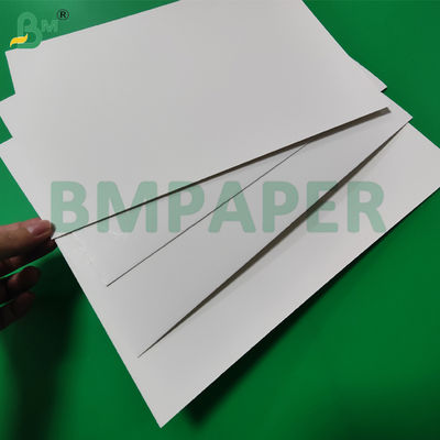 190g to 400g White Coated Triplex Board For Calendar 72 x 102cm High Stiffness