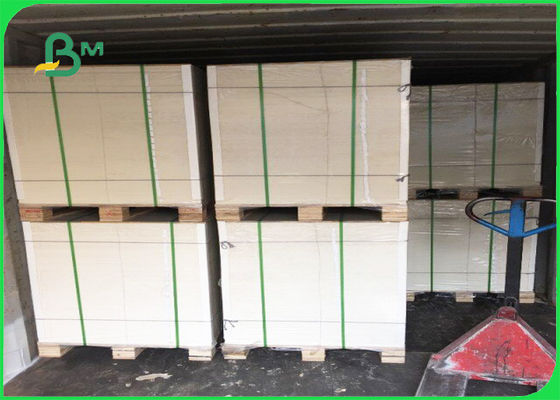 ФСК/УПРАВЛЕНИЕ ПО САНИТАРНОМУ НАДЗОРУ ЗА КАЧЕСТВОМ ПИЩЕВЫХ ПРОДУКТОВ И МЕДИКАМЕНТОВ одобрили одну покрытую стороной белую бумагу Крафт 35/40ГСМ в листах