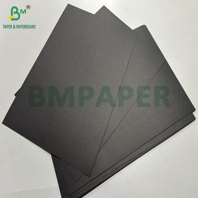 80gsm 90gsm 100gsm Чистая черная крафт-бумага для сумок 70 x 100 см
