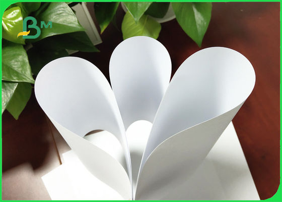 104% древесины зерна белизны бумага аттестованные ФСК & ИСО длинной свободная Ункоатед смещенная