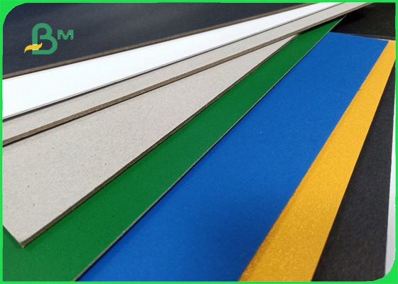 2.0мм ФСК повторно используют папербоард лоснистой политуры пульпы красочный для подарочной коробки